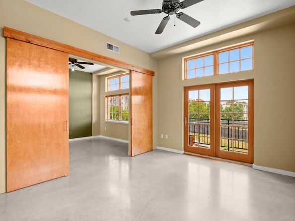 2235 E 6th ST 204, Austin TX 78702