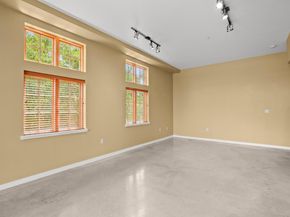 2235 E 6th ST 204, Austin TX 78702