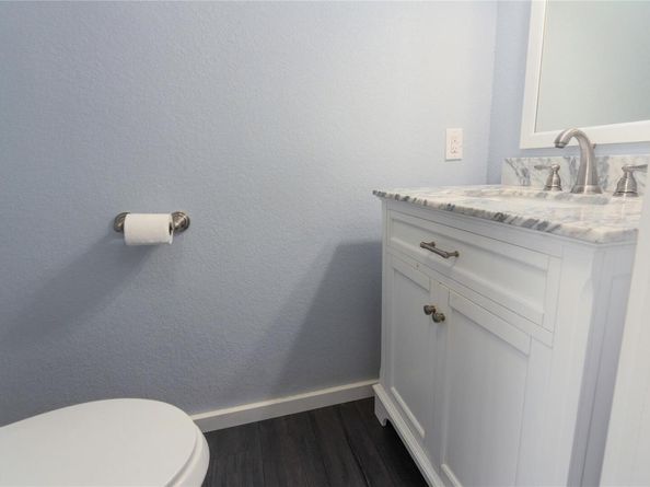 1845 River Crossing CIR C, Austin TX 78741