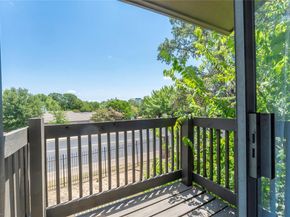 1845 River Crossing CIR C, Austin TX 78741