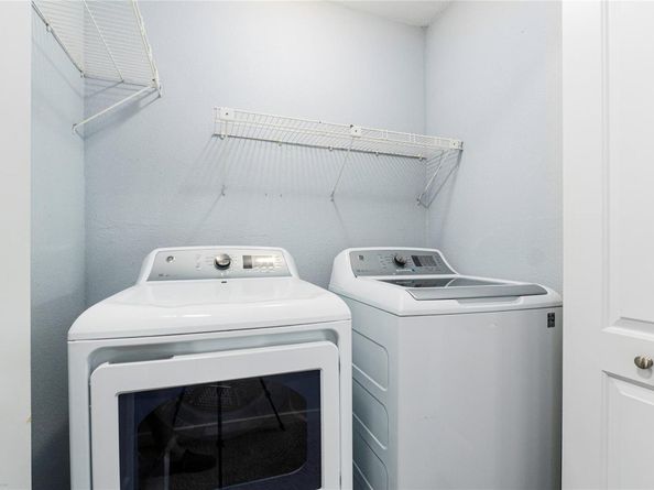 1845 River Crossing CIR C, Austin TX 78741