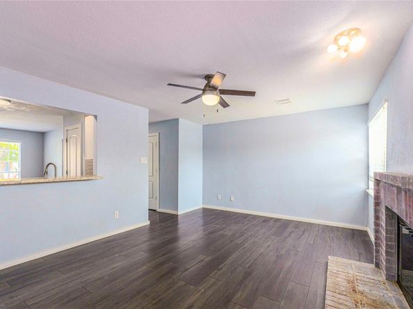 1845 River Crossing CIR C, Austin TX 78741