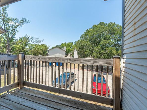 1845 River Crossing CIR C, Austin TX 78741