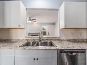 1845 River Crossing CIR C, Austin TX 78741