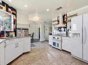 902 Tanglewood DR, Leander TX 78641