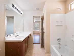 7101 Thannas WAY, Austin TX 78744