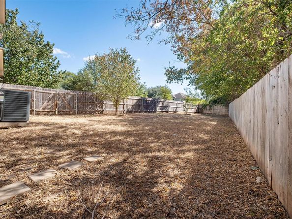 7101 Thannas WAY, Austin TX 78744