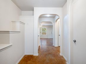 7101 Thannas WAY, Austin TX 78744