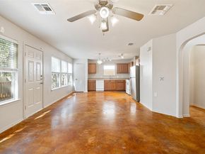 7101 Thannas WAY, Austin TX 78744