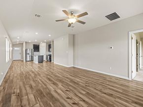 200 Outlaw DR, Liberty Hill TX 78642