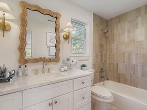 8011 Scotland Yard, Austin TX 78759