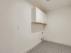 8011 Scotland Yard, Austin TX 78759