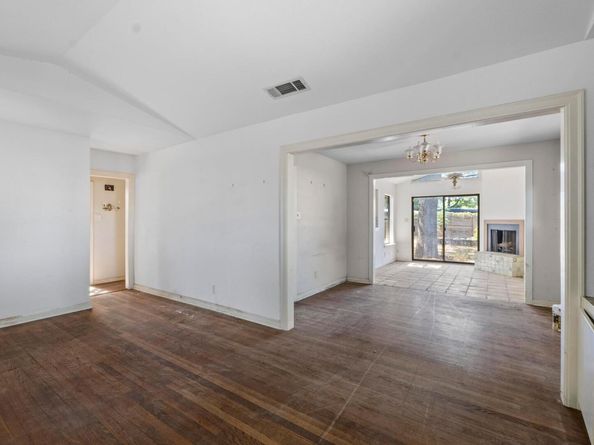 1811 Palma PLZ, Austin TX 78703