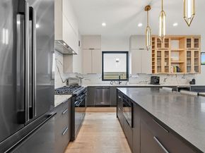 2004 Riverview ST, Austin TX 78702