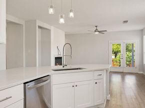 2001 Shaker TRL, Austin TX 78754