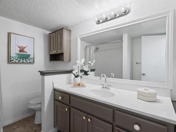 1601 Faro DR 1102, Austin TX 78741