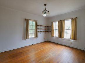 810 E 45th ST, Austin TX 78751