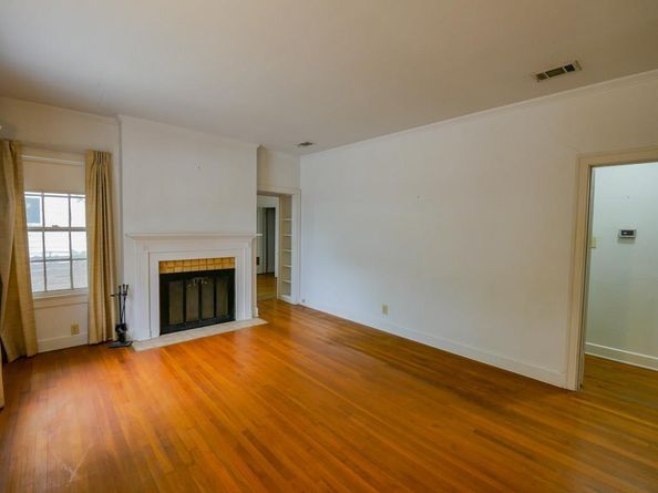 810 E 45th ST, Austin TX 78751