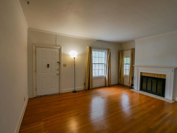 810 E 45th ST, Austin TX 78751