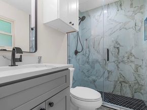 9717 Anderson Village DR, Austin TX 78729