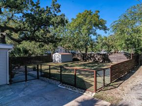 1410 E 11th ST, Austin TX 78702