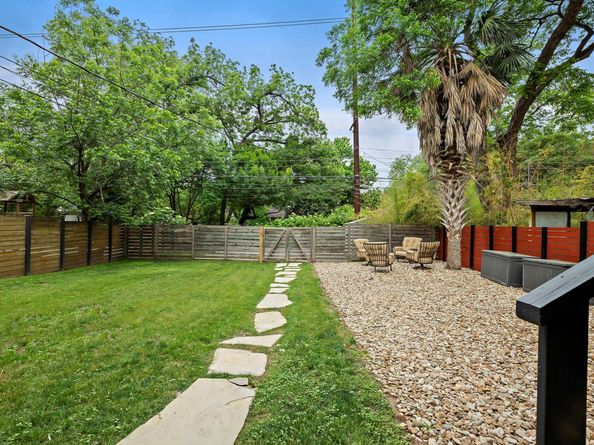 1613 Garden ST, Austin TX 78702