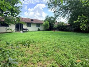 2512 E Stassney LN, Austin TX 78744
