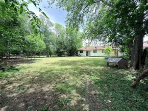 2512 E Stassney LN, Austin TX 78744