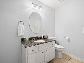 2450 Ashdale DR B211, Austin TX 78757