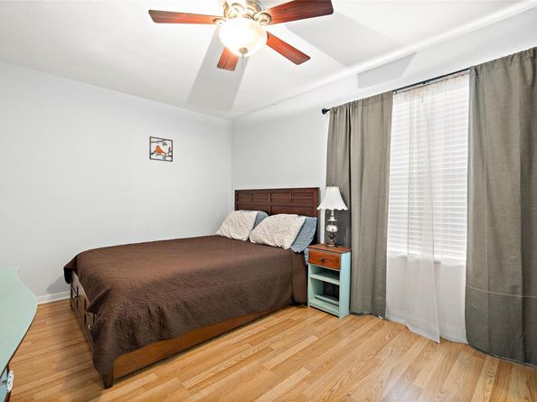 2450 Ashdale DR B211, Austin TX 78757