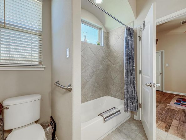 7618 Turnback Ledge TRL, Lago Vista TX 78645