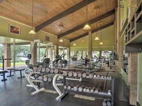 18231 Lakepoint CV, Lago Vista TX 78645