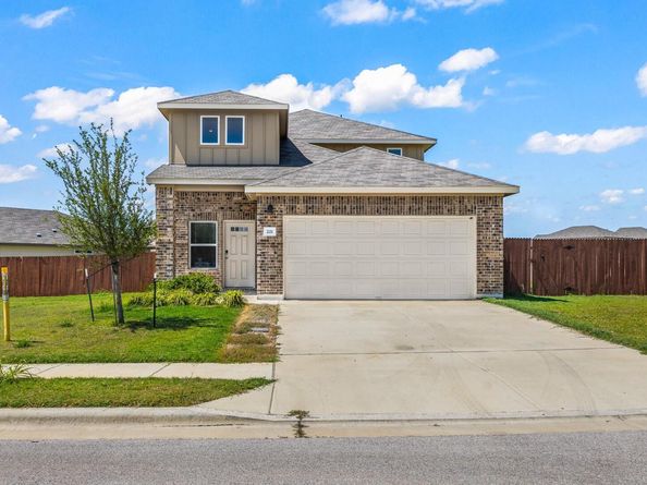 221 Longmount CV, Liberty Hill TX 78642