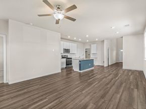 221 Longmount CV, Liberty Hill TX 78642