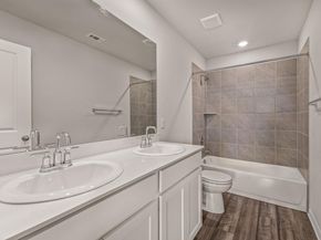 221 Longmount CV, Liberty Hill TX 78642