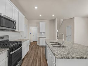 221 Longmount CV, Liberty Hill TX 78642