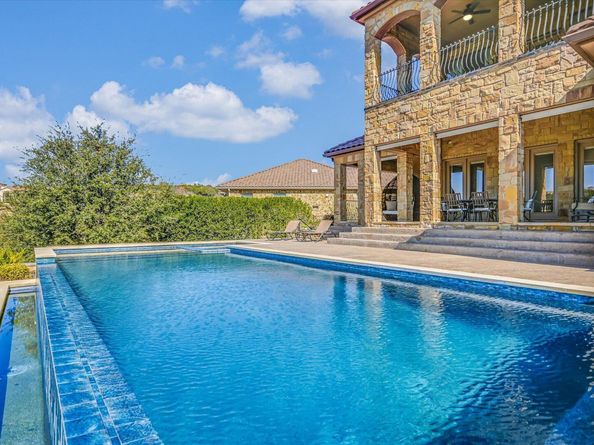 409 Rocky Coast DR, Austin TX 78738