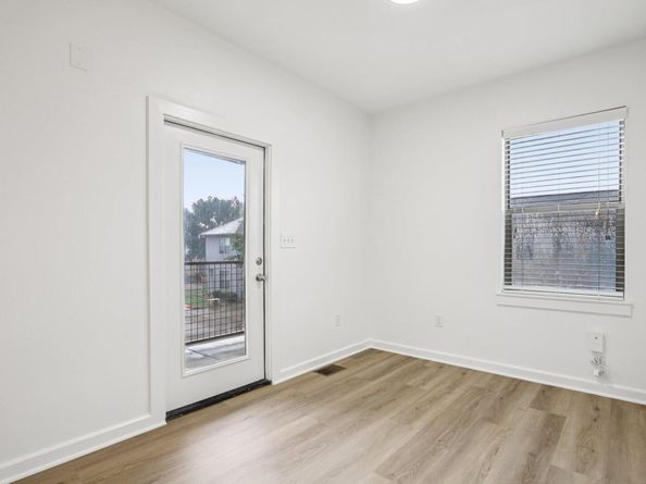 1201 Grove BLVD 1502, Austin TX 78741