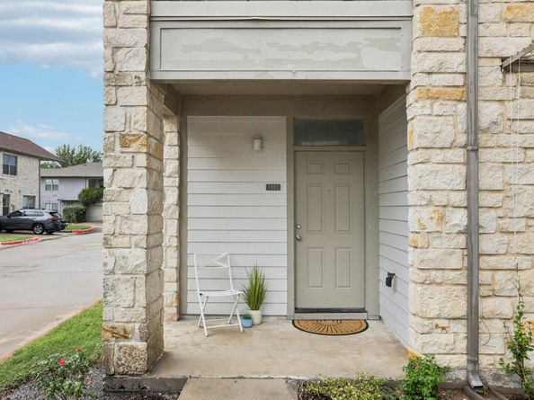 1201 Grove BLVD 1502, Austin TX 78741