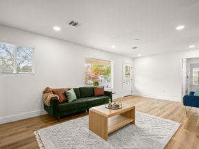 207 White Oak DR, Austin TX 78753