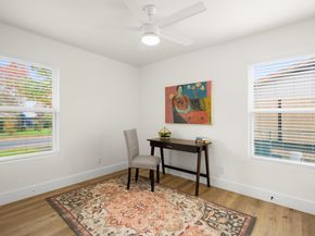 207 White Oak DR, Austin TX 78753