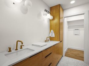 207 White Oak DR, Austin TX 78753