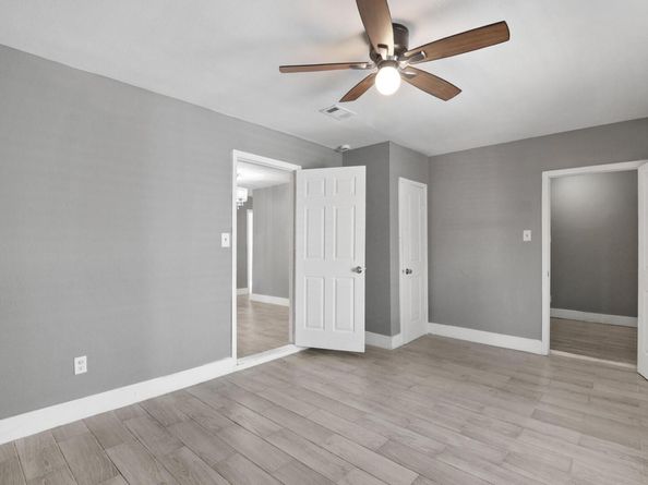 2503 Lakehurst DR, Austin TX 78744