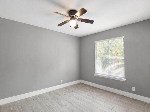2503 Lakehurst DR, Austin TX 78744