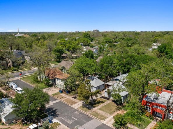 504 E 38th 1/2 ST, Austin TX 78751
