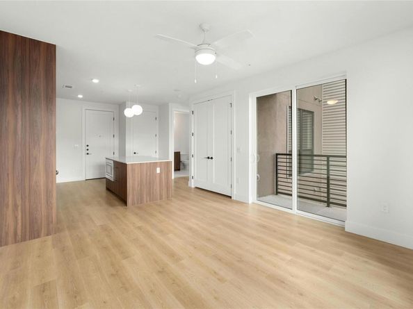 1701 Simond Ave 644, Austin TX 78723