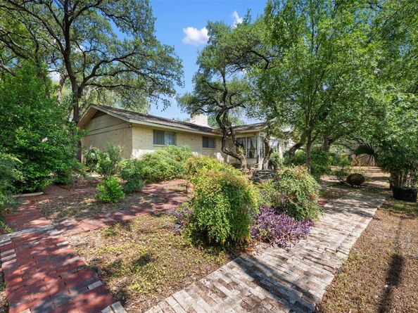 11403 Circle Bend DR, Austin TX 78758