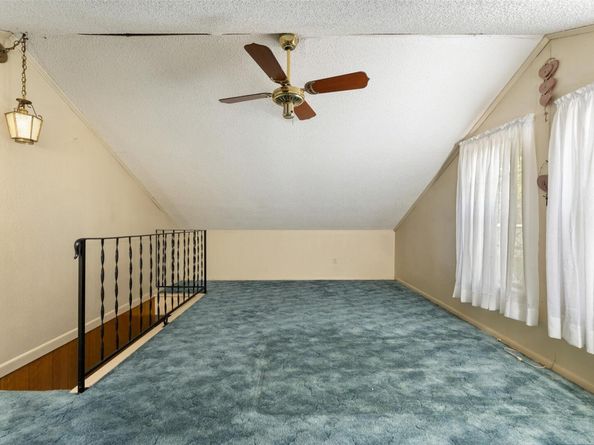 11403 Circle Bend DR, Austin TX 78758
