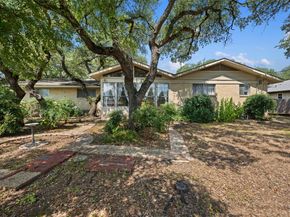 11403 Circle Bend DR, Austin TX 78758