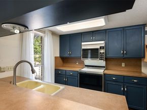 11403 Circle Bend DR, Austin TX 78758